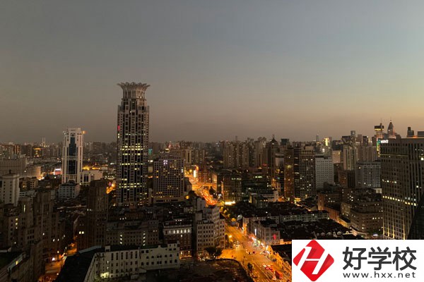 攸縣求實職業(yè)技術(shù)學(xué)校的平面設(shè)計專業(yè)怎么樣？就業(yè)前景如何？