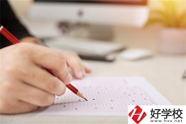 湖南中職學(xué)校有學(xué)業(yè)水平考試嗎？考試內(nèi)容和對(duì)象是什么？