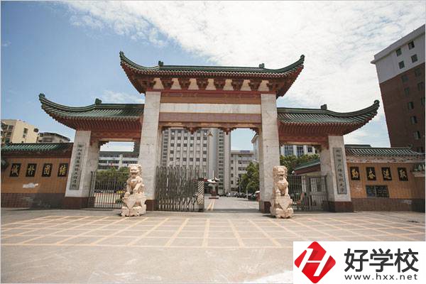 衡陽(yáng)有職?？梢酝扑]工作嗎？學(xué)校在哪里？
