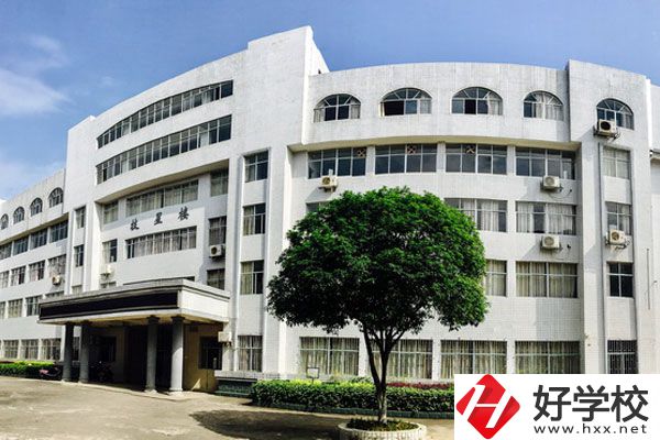 漣源工貿(mào)職業(yè)中專學(xué)校有什么熱門專業(yè)？學(xué)什么有前途？