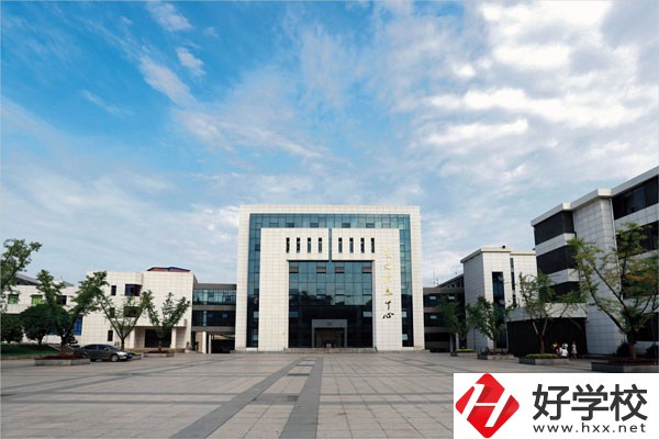 湖南有哪些公辦技校？