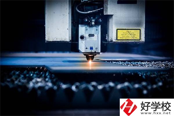 永州職校有哪些熱門專業(yè)？好不好找工作？