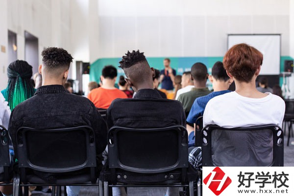 郴州建筑學(xué)校招生條件和招生對象是什么？