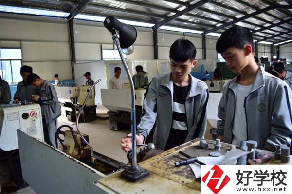 永州專業(yè)開設(shè)多的中職有哪些？怎么選專業(yè)比較好？