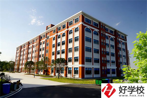 湖南省中南藝術(shù)學(xué)校專業(yè)就業(yè)前景怎么樣？