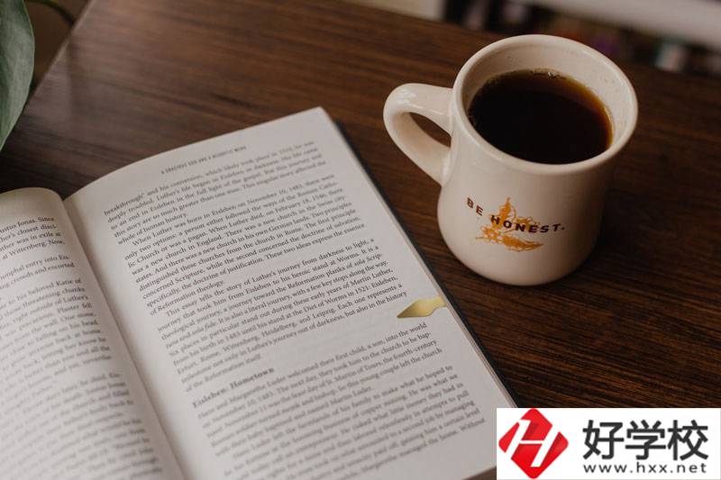 懷化醫(yī)專中專是好學(xué)校嗎？從這3點(diǎn)來判斷