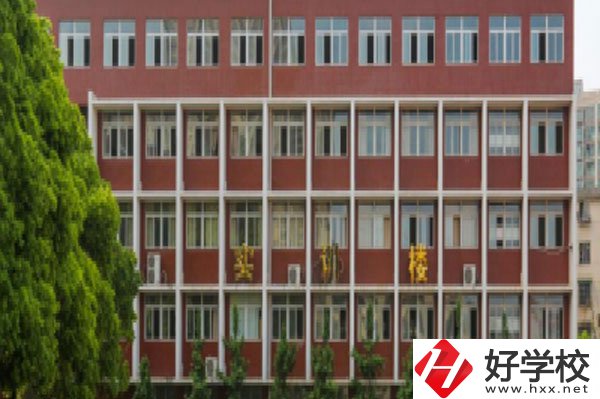 湖南工業(yè)貿(mào)易學(xué)校的移動(dòng)商務(wù)專業(yè)怎么樣？
