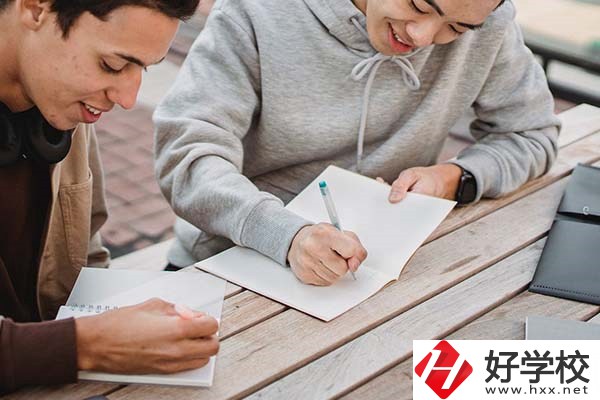 長沙經(jīng)貿(mào)是公辦還是民辦（長沙經(jīng)濟(jì)貿(mào)易?？茖W(xué)校）